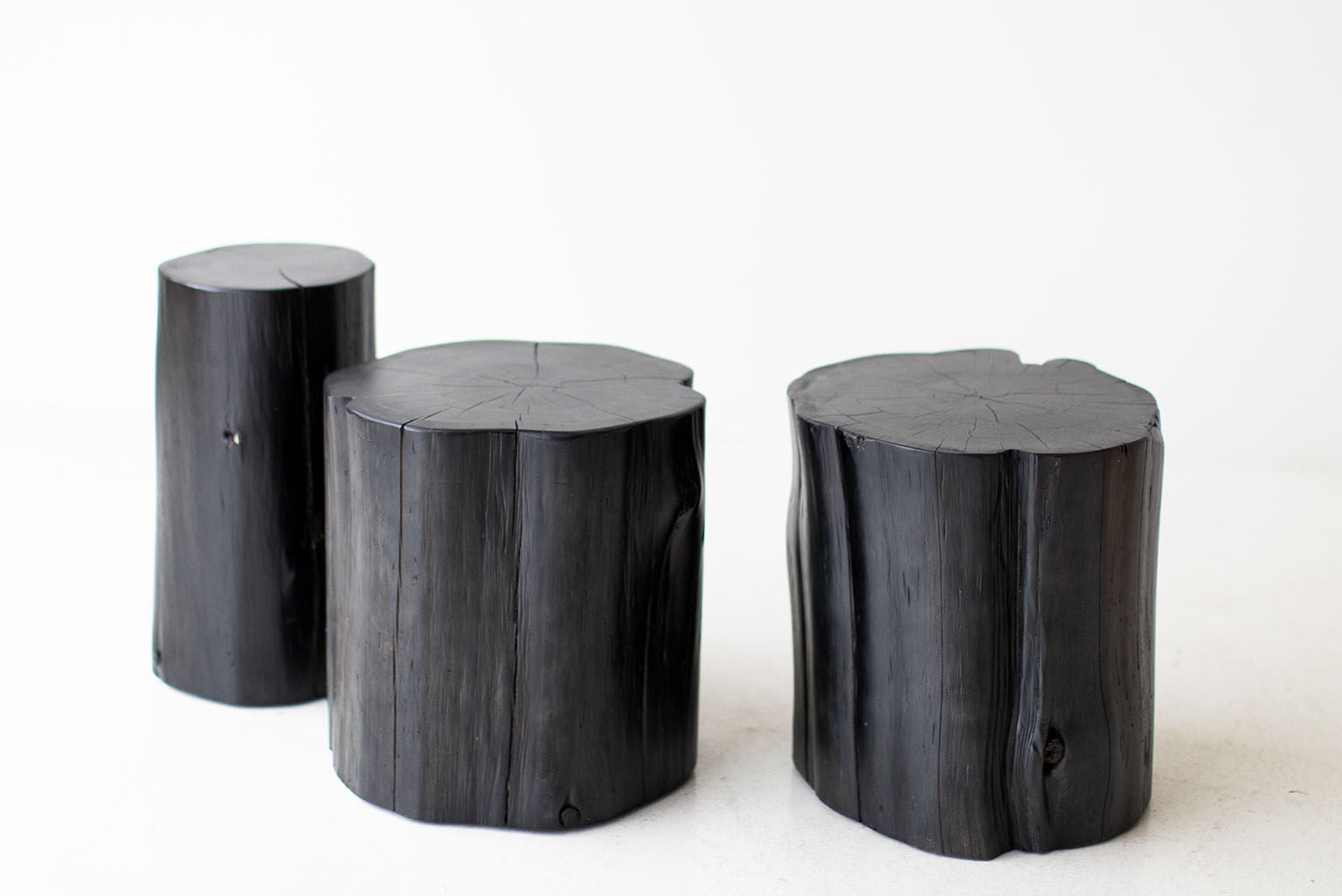 Large-Outdoor-Tree-Stump-Side-Tables-Black-3922-05