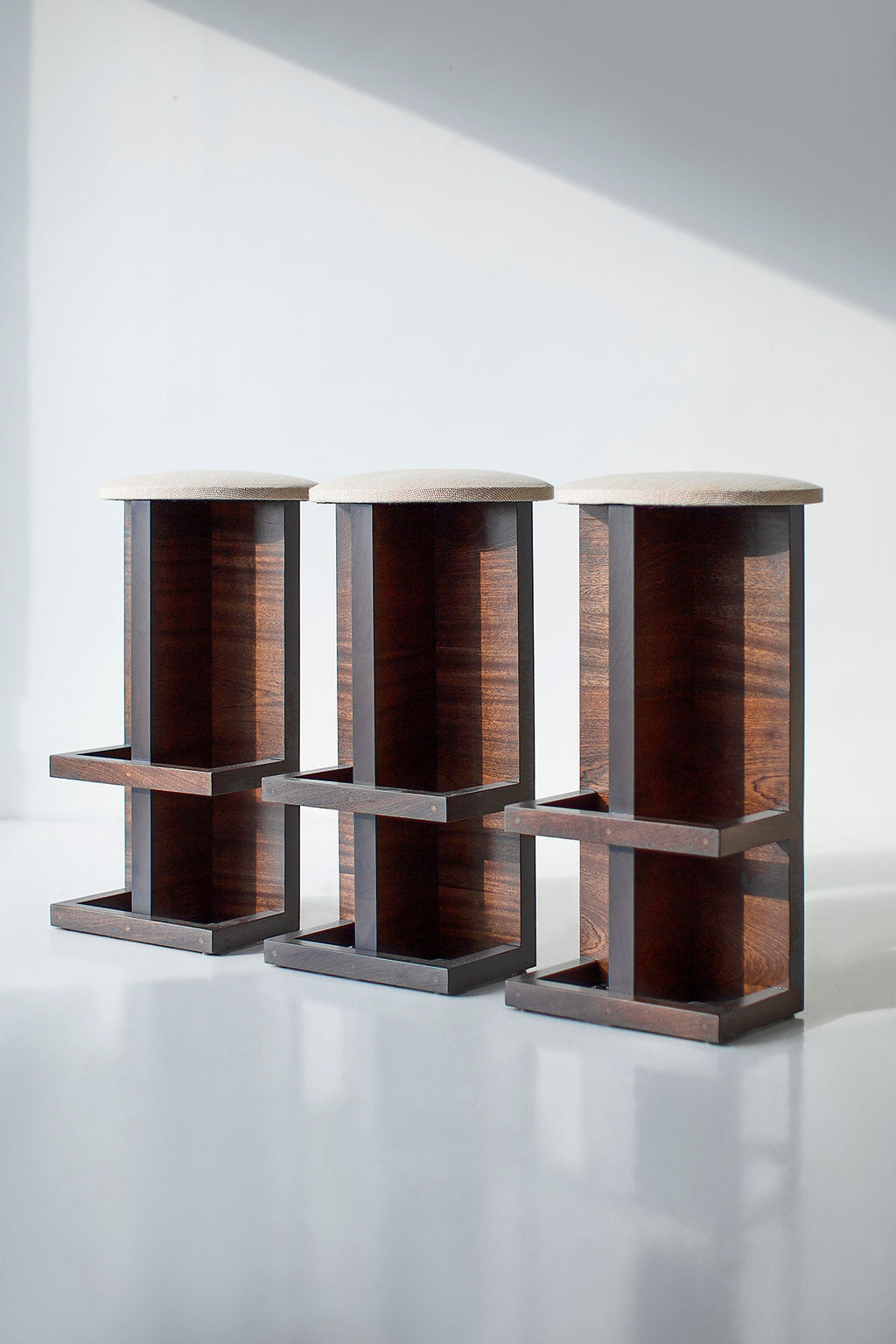 Outdoor Bar Stool Cicely no Grooves Image 03