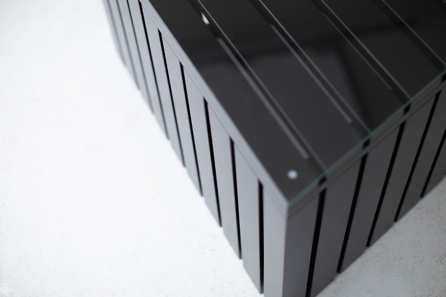 Outdoor-Side-Table-Crag-02