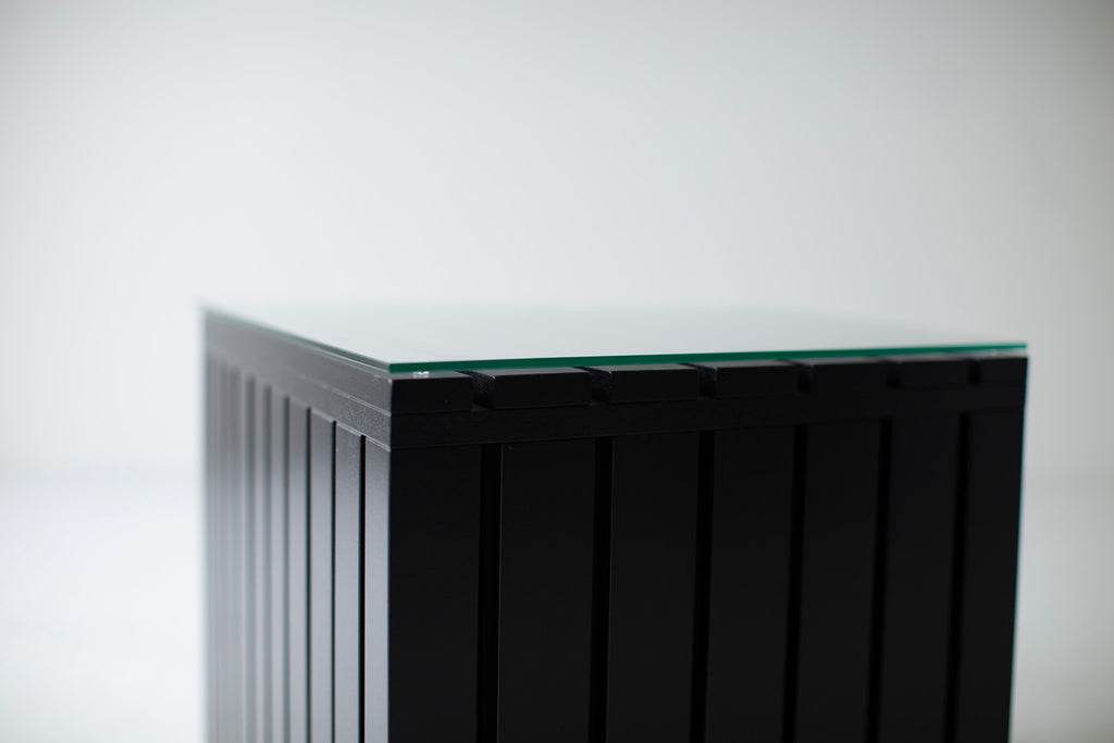 Outdoor-Side-Table-Crag-08