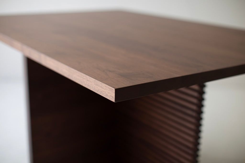 Walnut-Pedestal-Dining-Table-Cicely-07