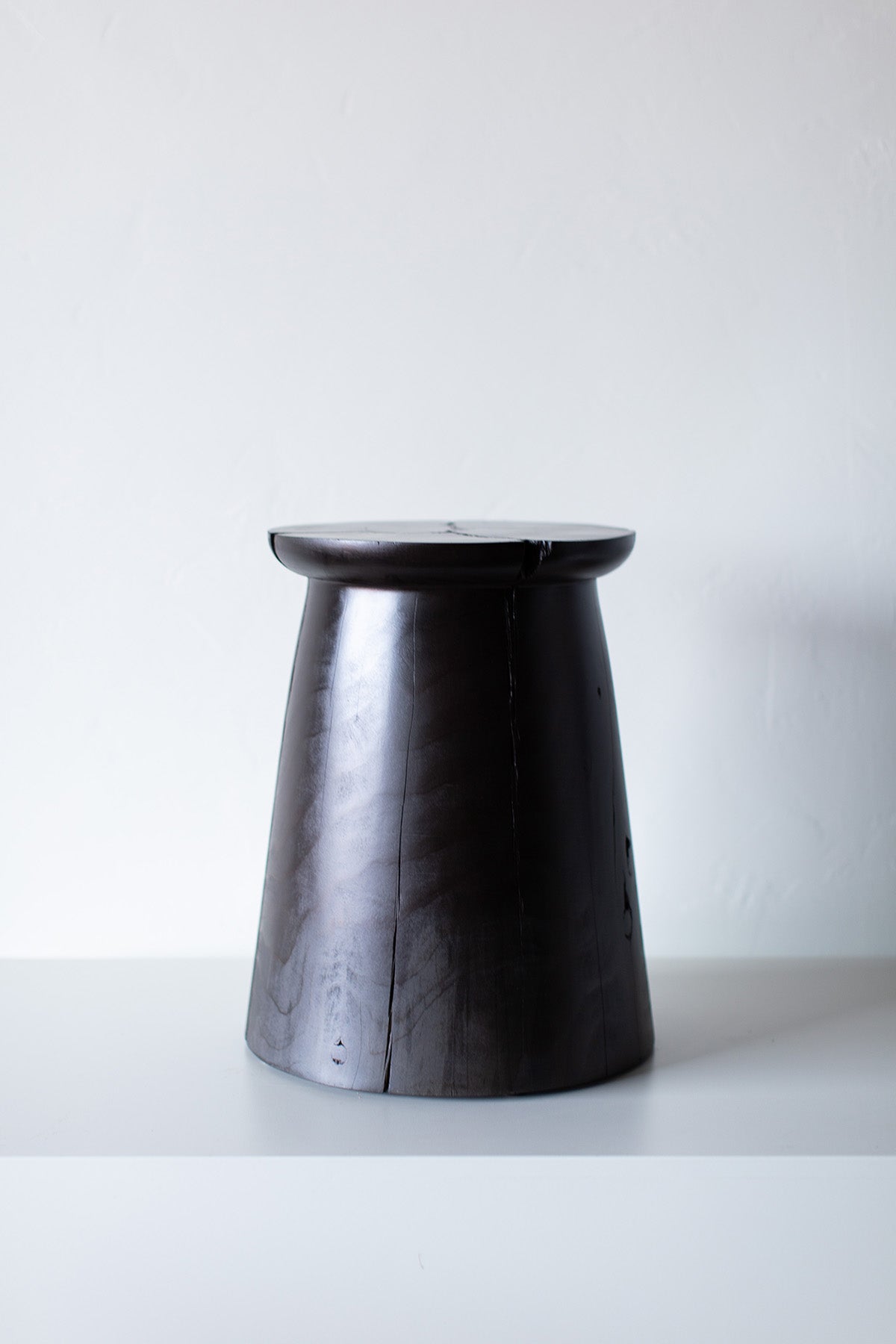 Brinx-Solid-Wood-Stool-04