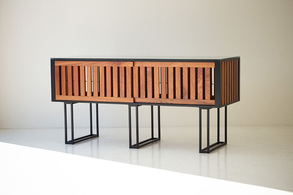 Indoor-Outdoor-Industrial-Buffet-01