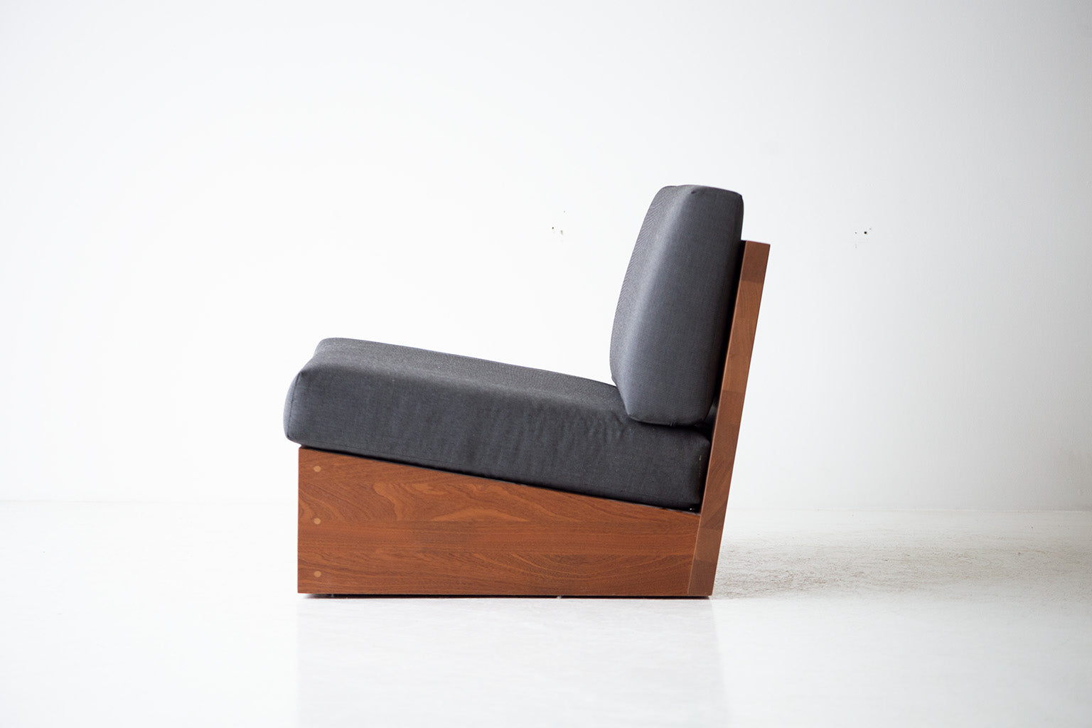 Modern-Patio-Furniture-Bali-Collection-06