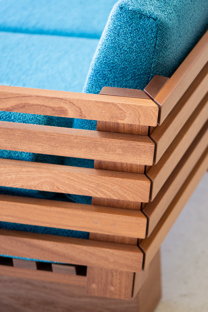 Modern-Patio-Furniture-Suelo-Slatted-Loveseat-07