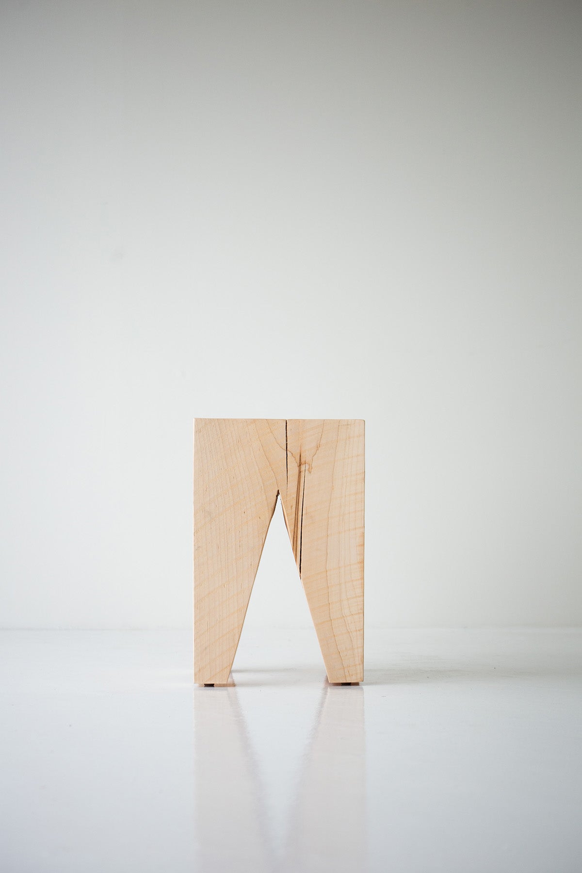 Modern-Wood-Stool-Vega-08