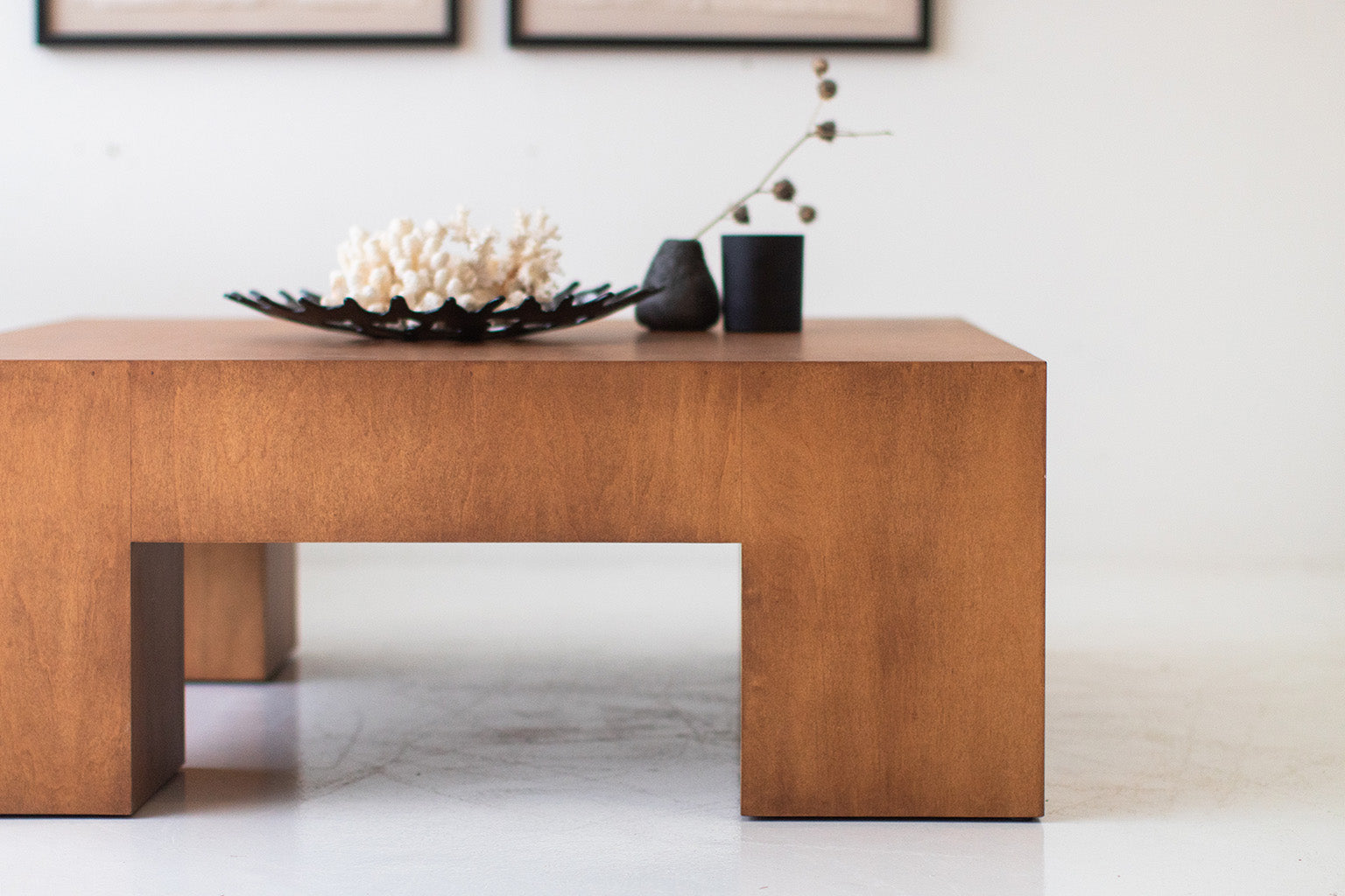 Mondo-Modern-Coffee-Table-09