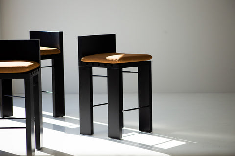 Outdoor-Chile-Bar-Stools-01
