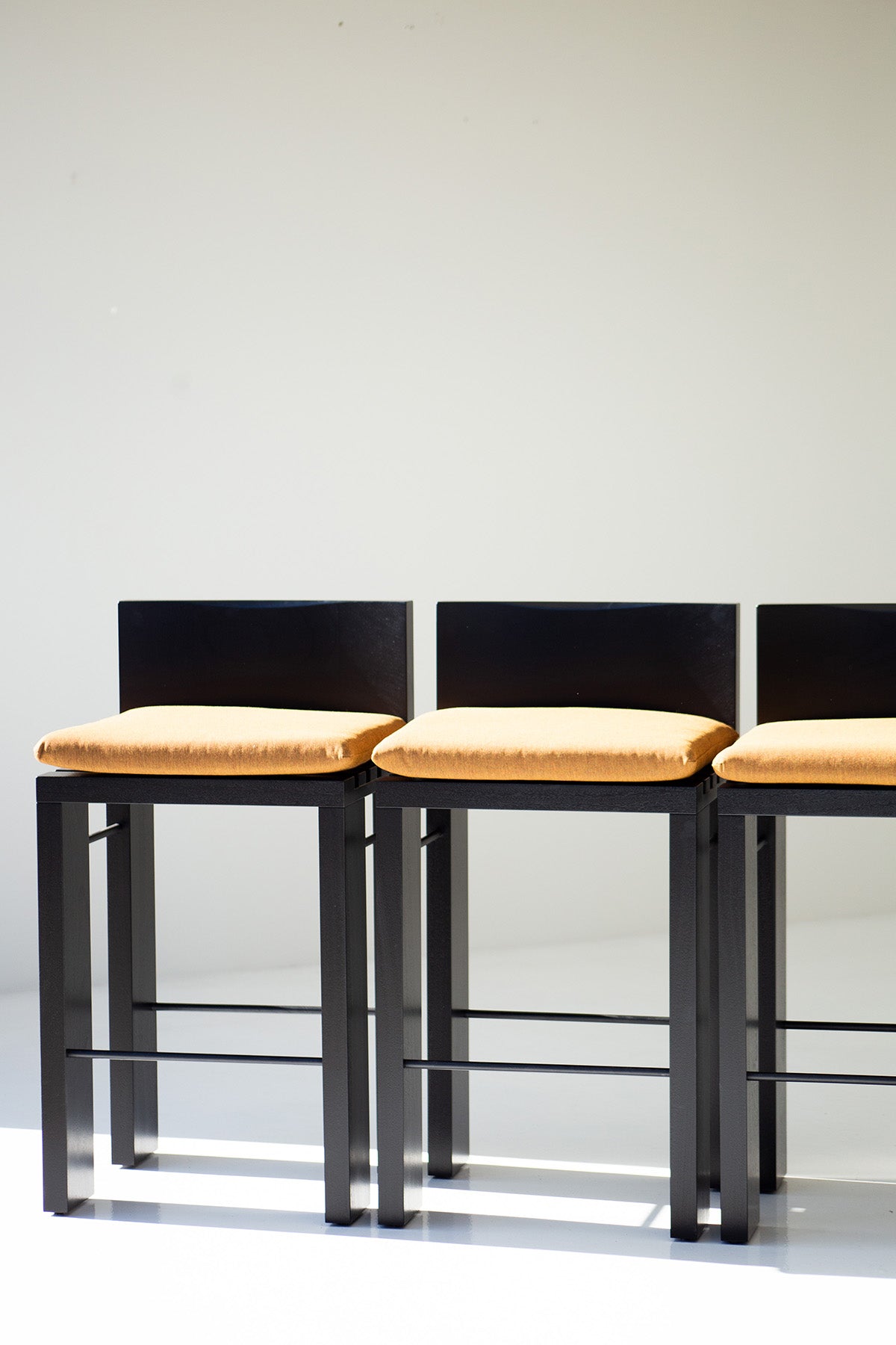 Outdoor-Chile-Bar-Stools-13