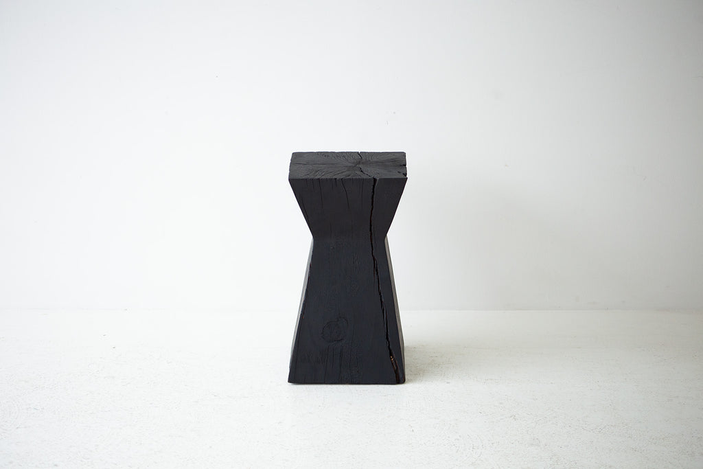 sculpted-stump-table-sol-09