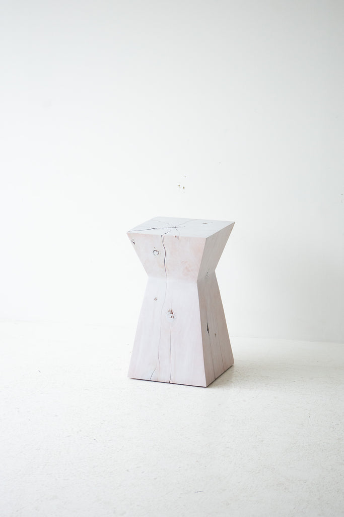 sculpted-stump-table-sol-13