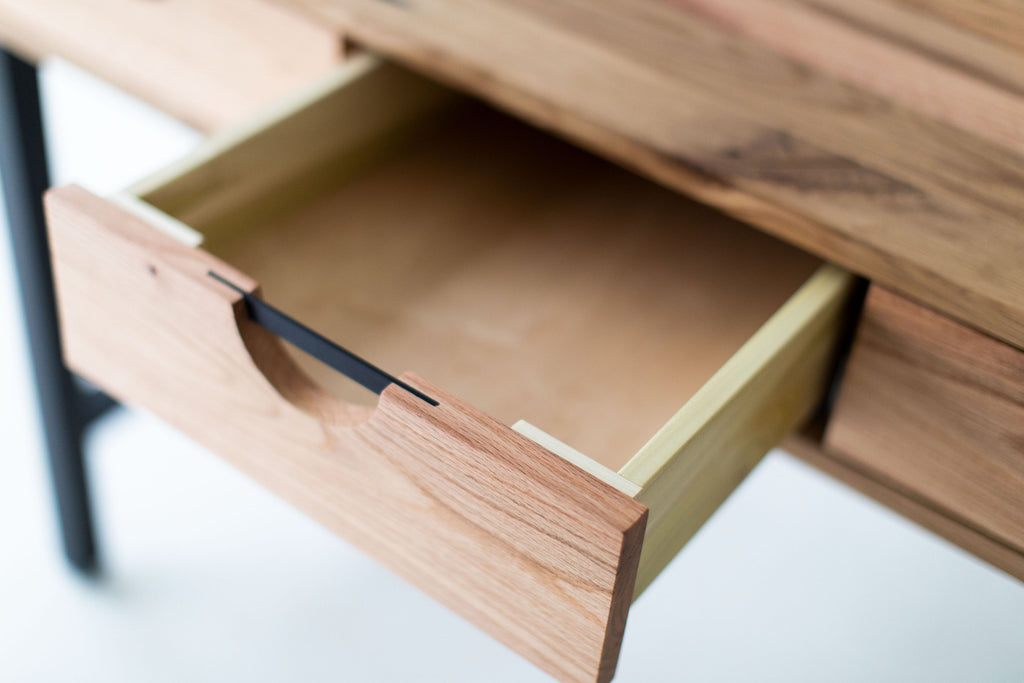Simple-Modern-Desk-Cali-Collection-05