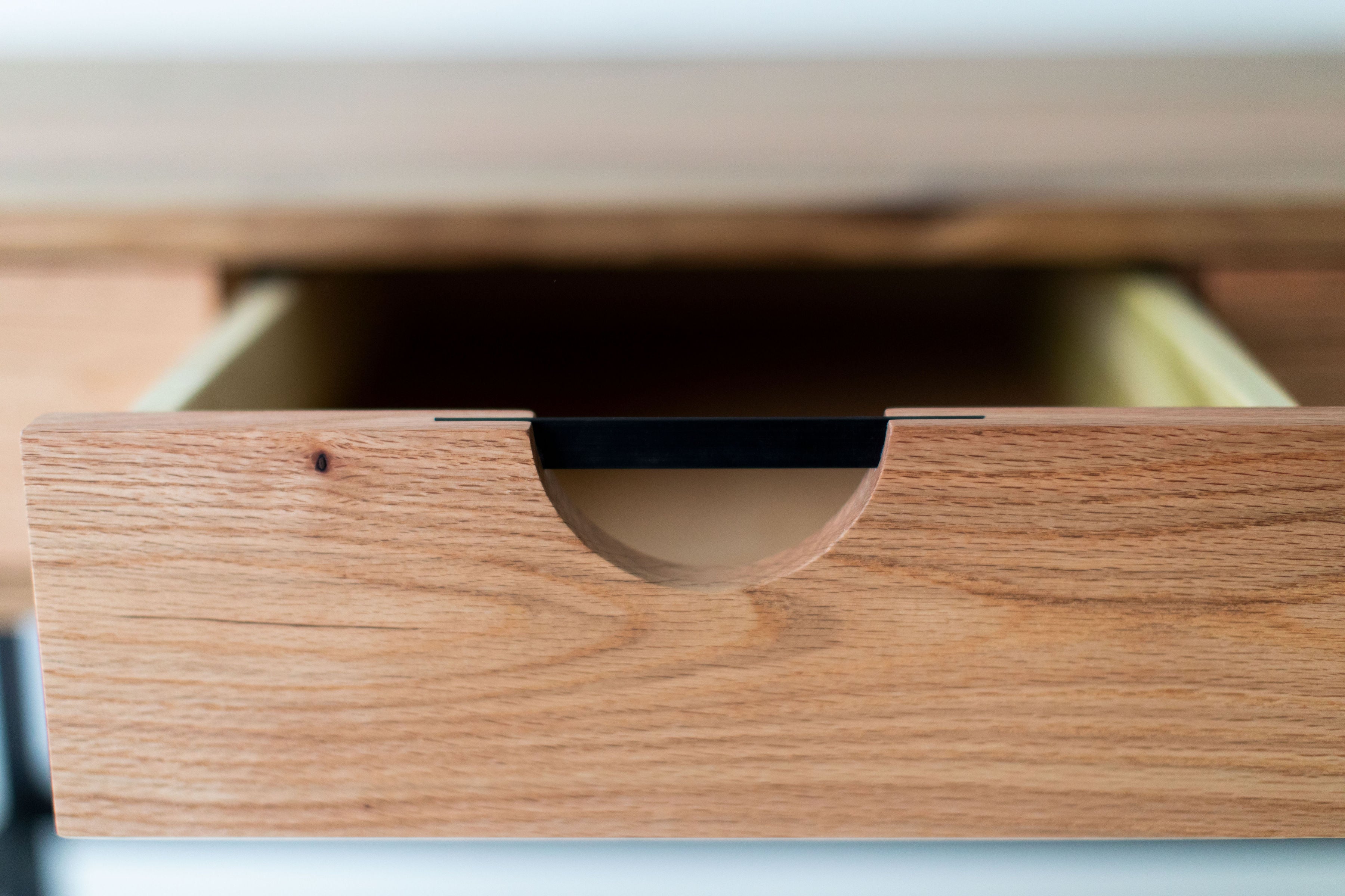 Simple-Modern-Desk-Cali-Collection-11