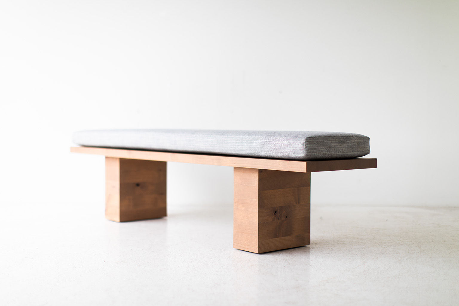 Suelo-Modern-Bench-01