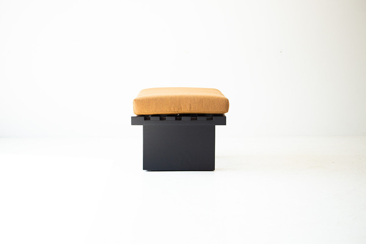 Suelo-Slatted-Outdoor-Ottoman-07