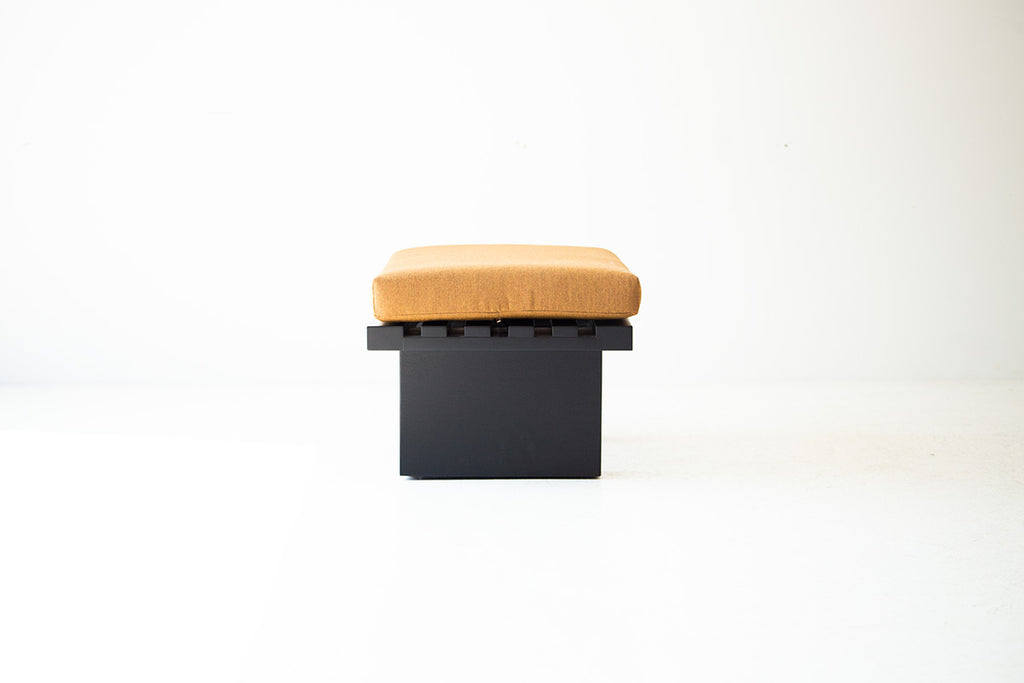 Suelo-Slatted-Outdoor-Ottoman-07