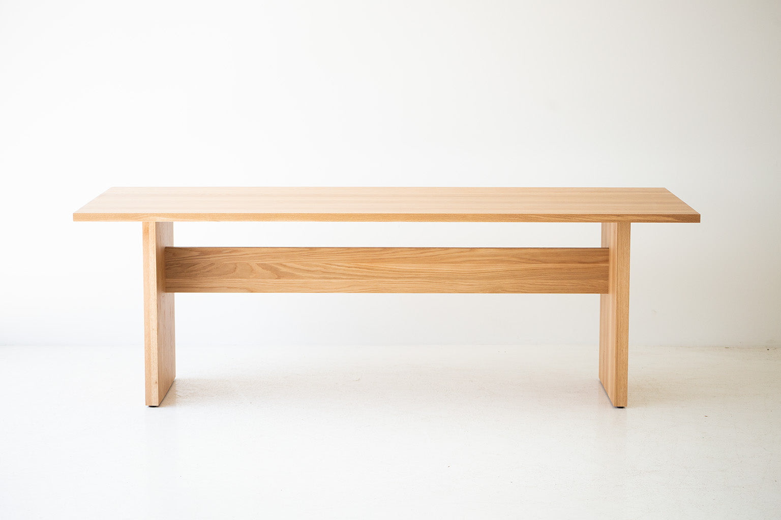 White-Oak-Dining-Table-Toko-03