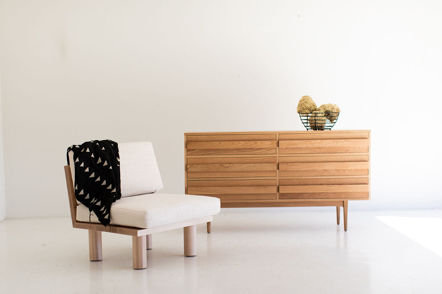 White-Oak-Modern-Dresser-4