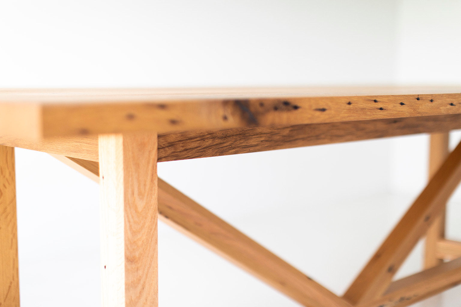 farmhouse-dining-table-02