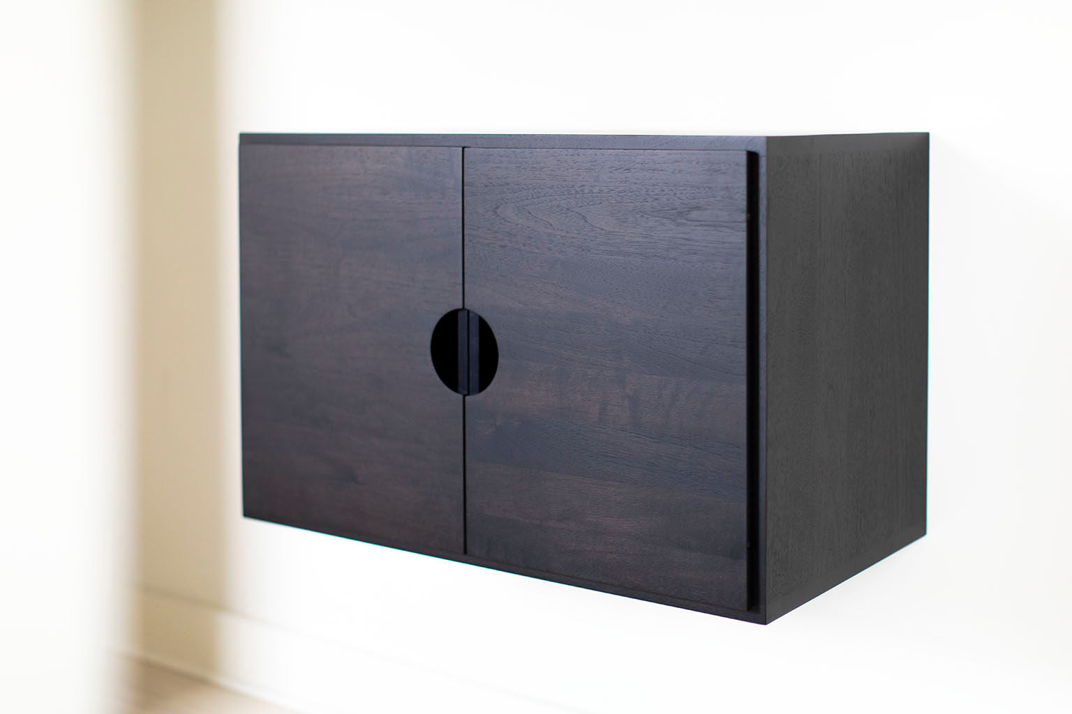 floating-side-table-04