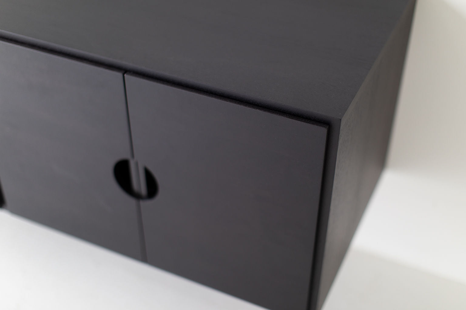 floating-storage-cabinet-10
