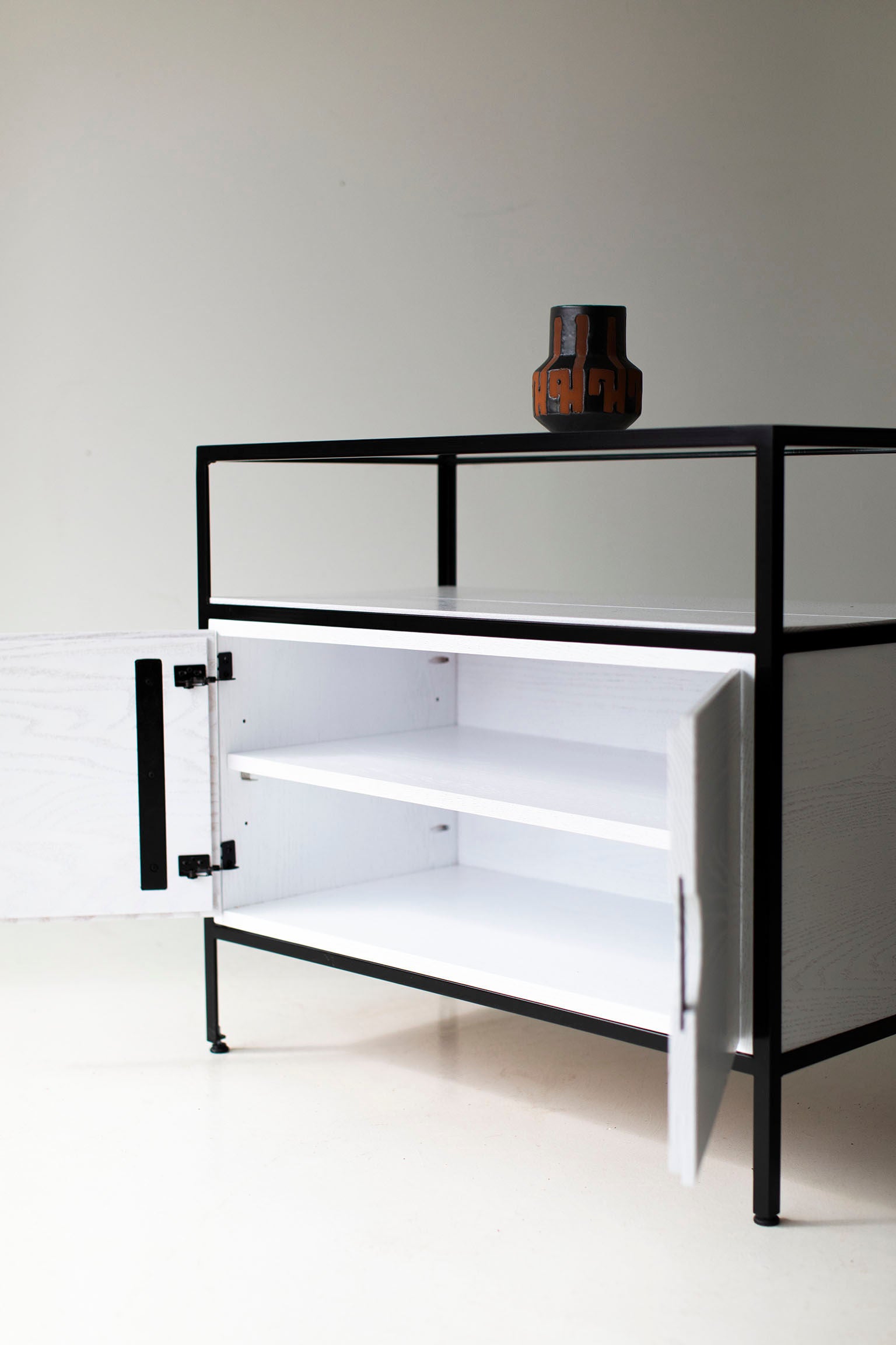 modern-chest-02