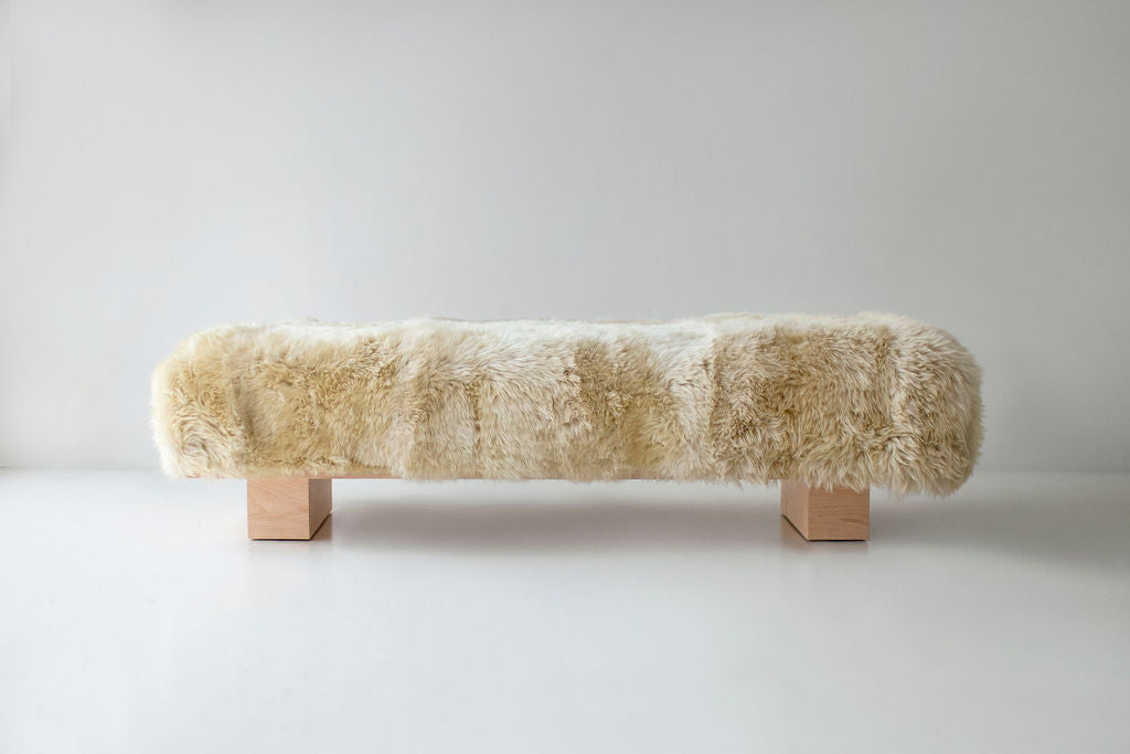 Big Fur Suelo Bench, Image 10