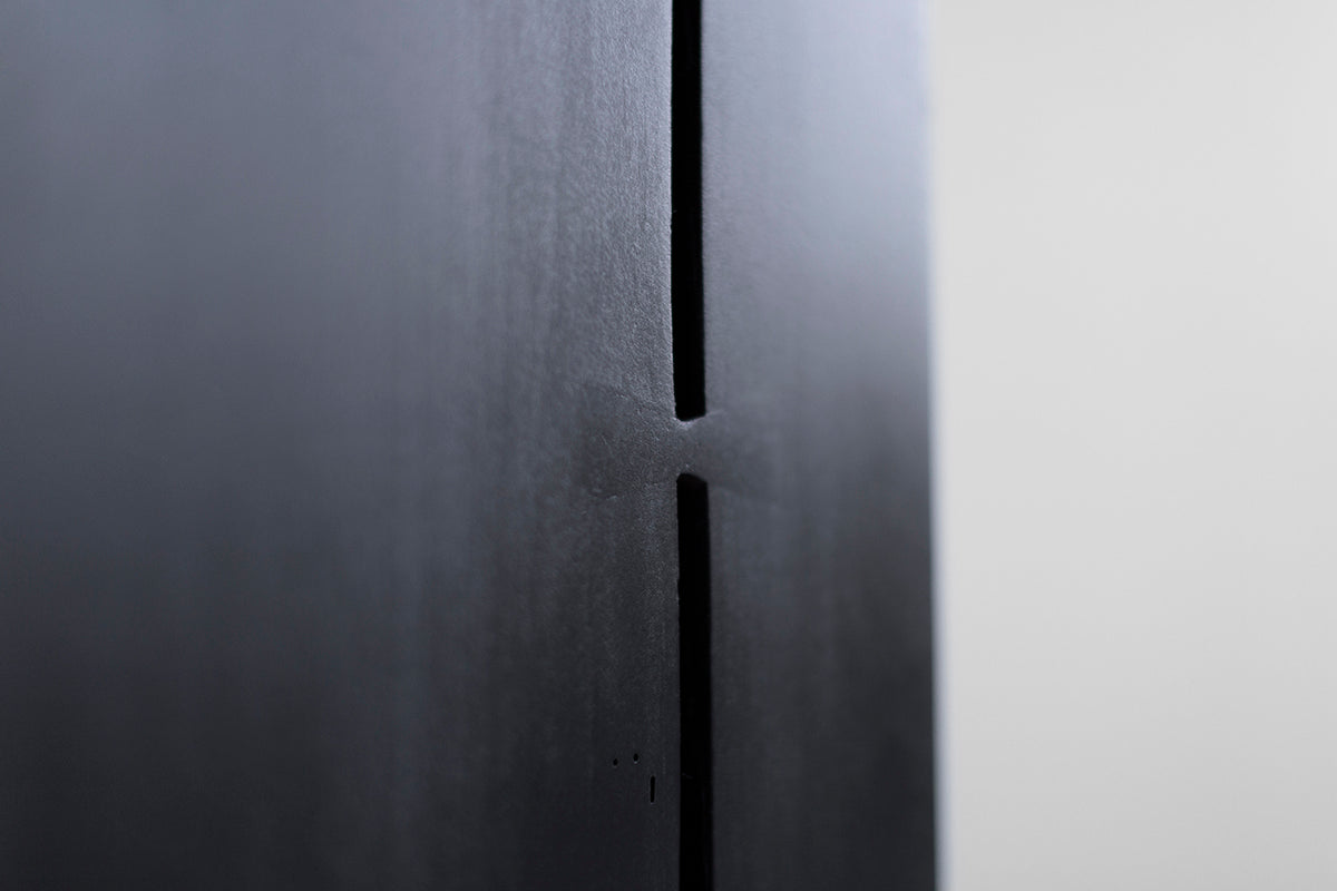 Black-Art-Plinth-05