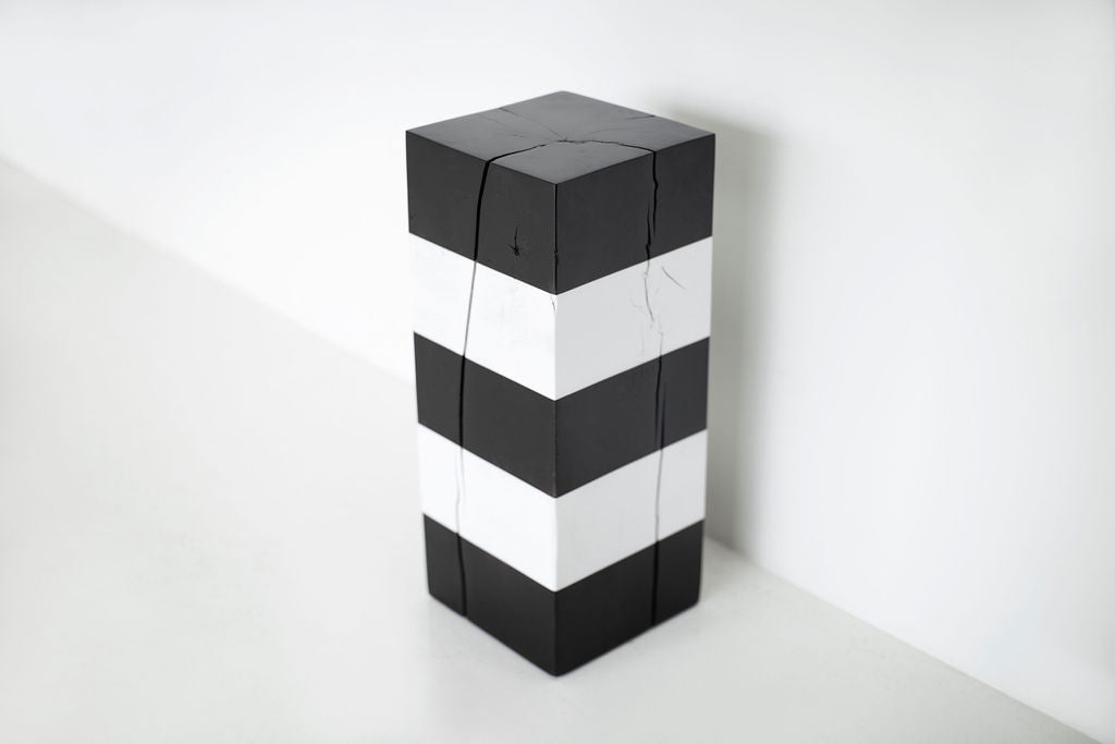Black White Art Pedestal, Image 02