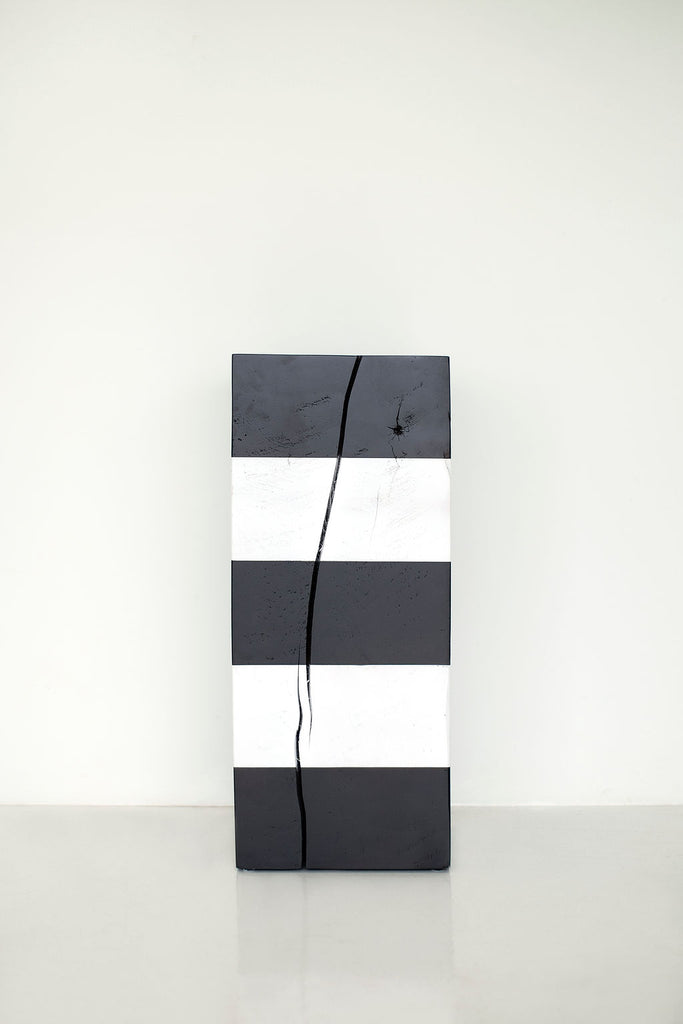 Black White Art Pedestal, Image 10