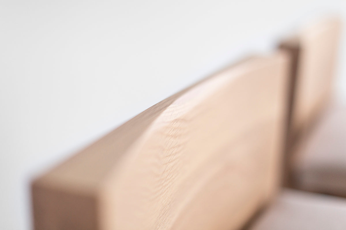 Bleached-Oak-Counter-Stools-Chile-06
