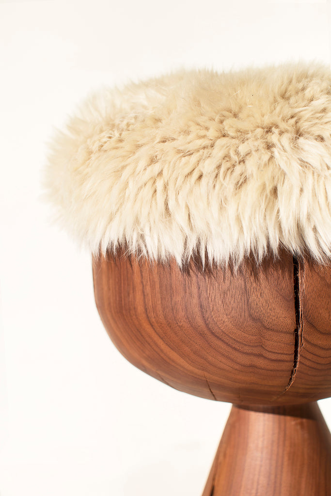 Boca Counter Stool Walnut Sheepskin Image 09