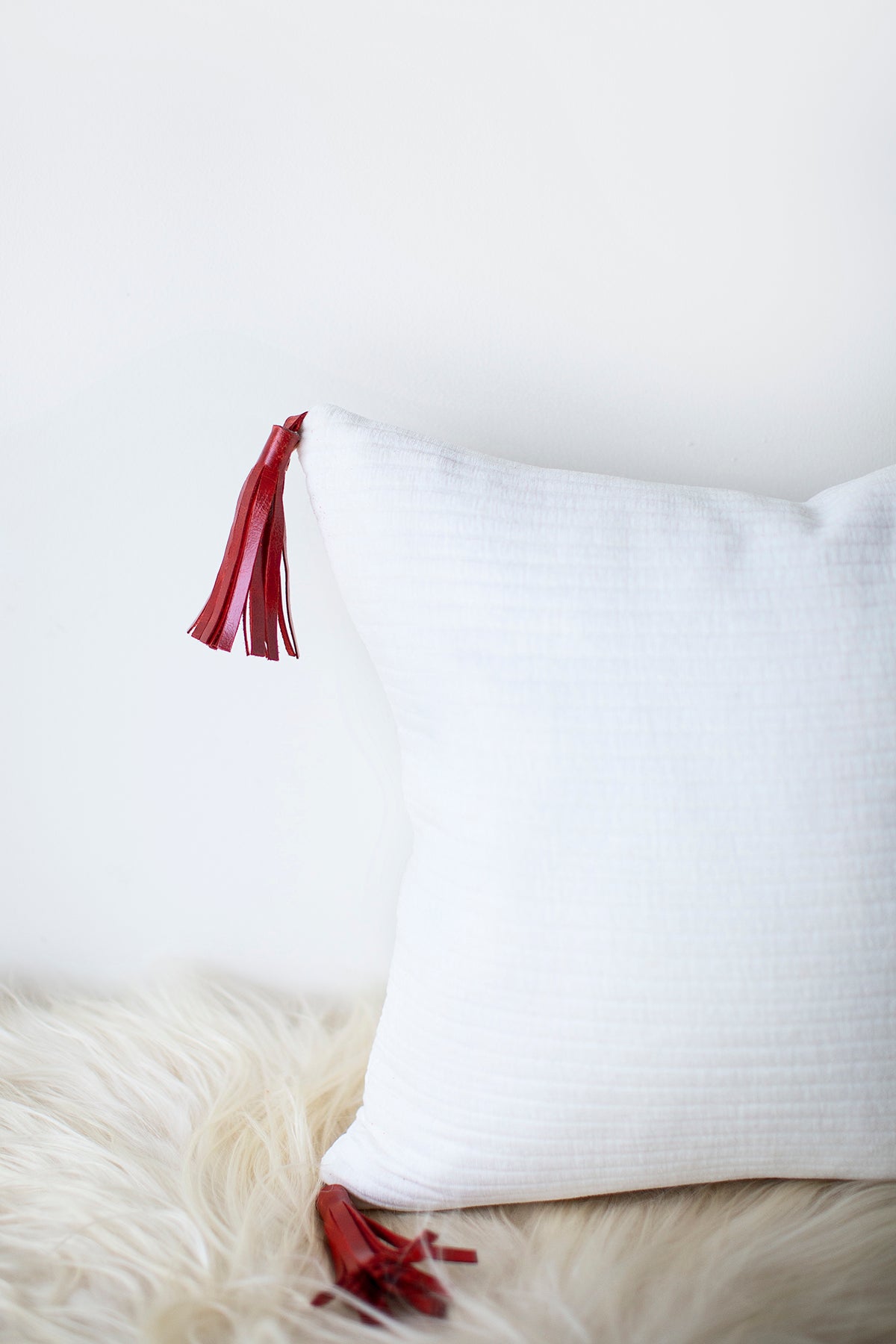 Christmas-Pillow-Corduroy-Leather-Tassels-008