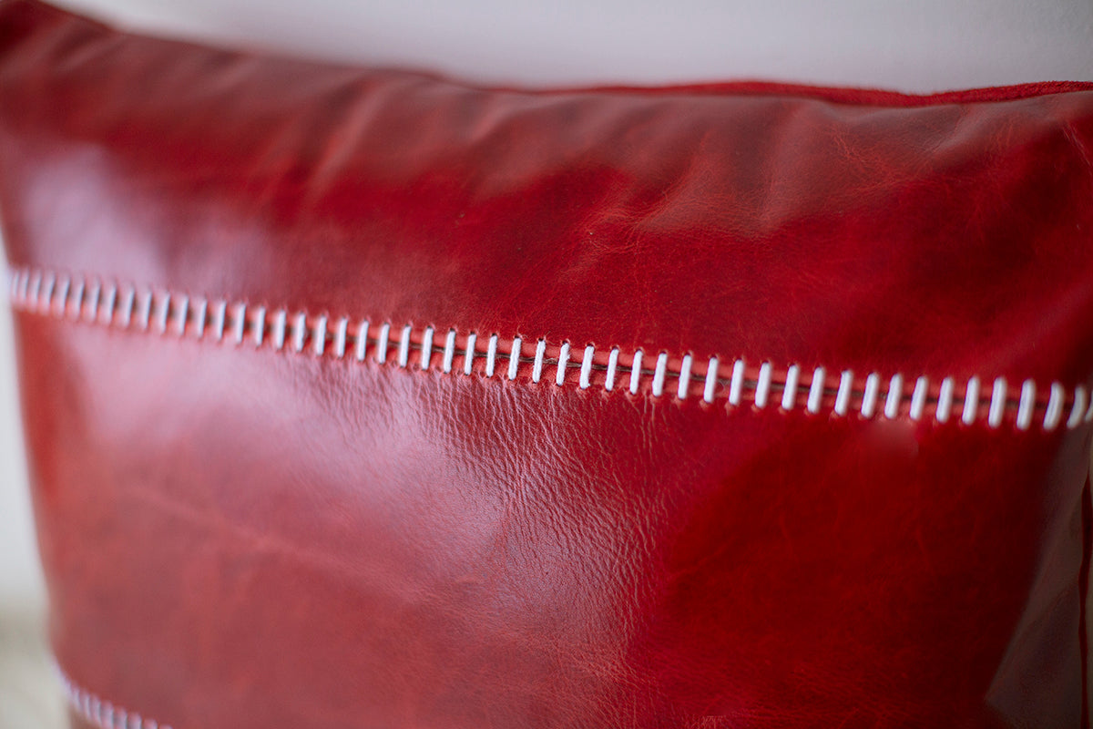 Christmas Throw Pillow in Leather - 0425