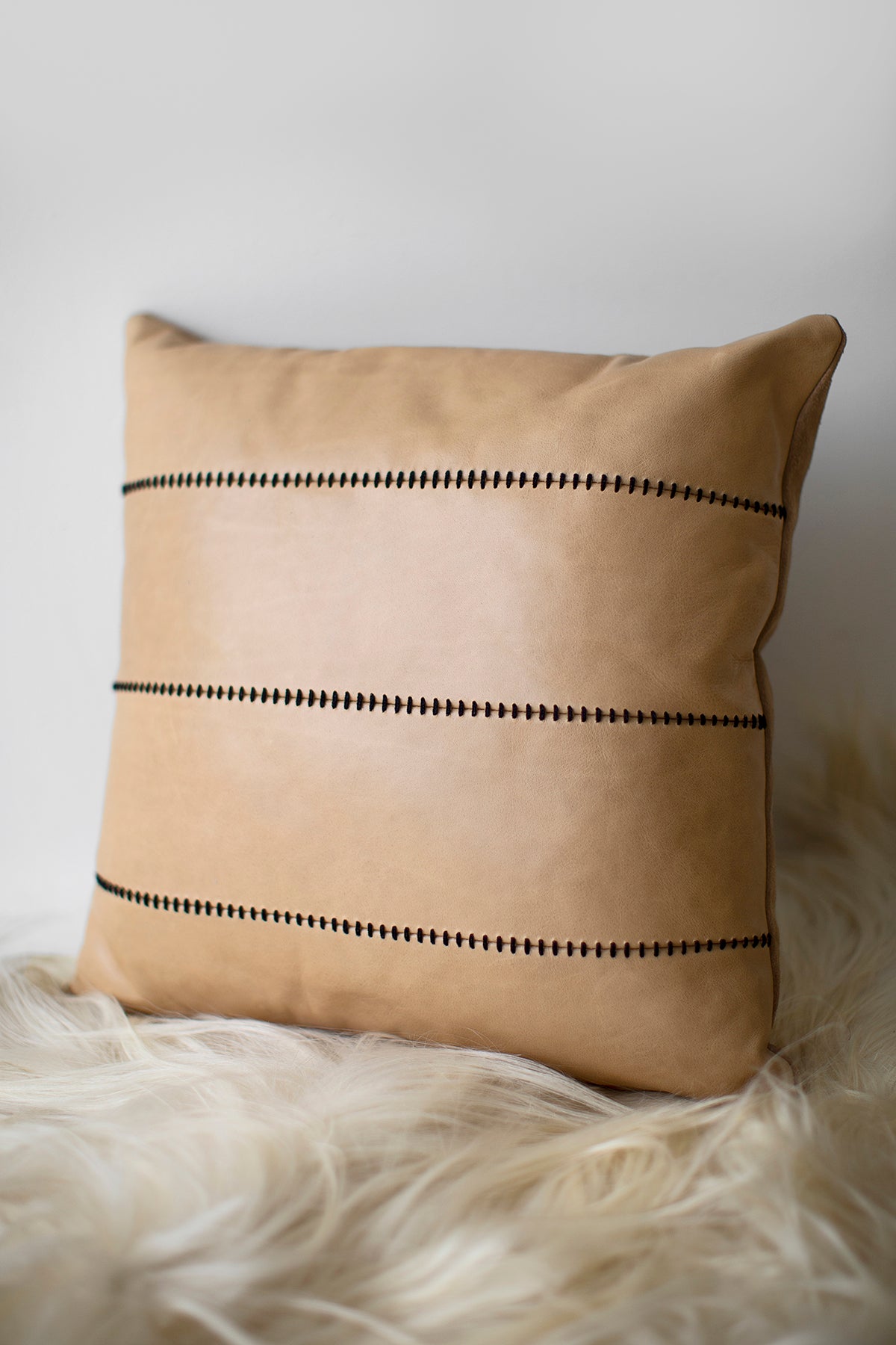 Leather-Throw-Pillow-The-Mode-Collection-010