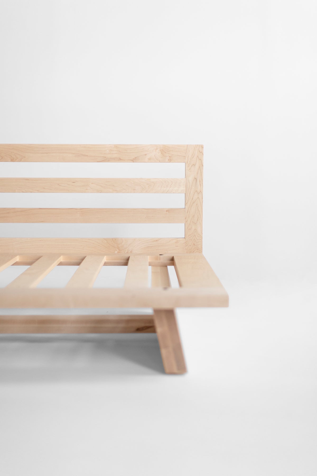 Maple-Sabi-Daybed-09