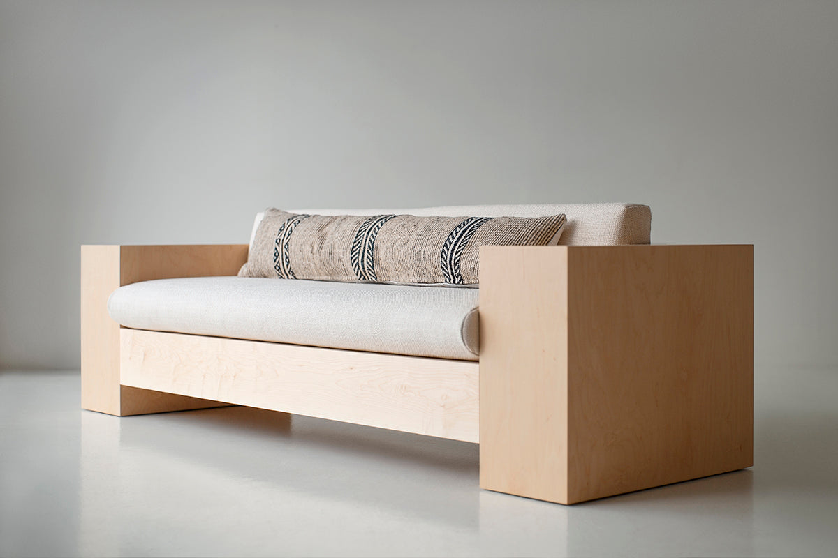 Modern-Maple-Mondo-Sofa-02