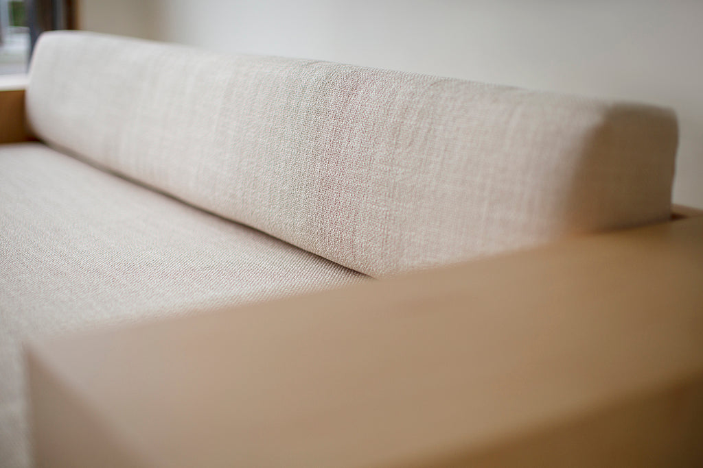 Modern-Maple-Mondo-Sofa-04