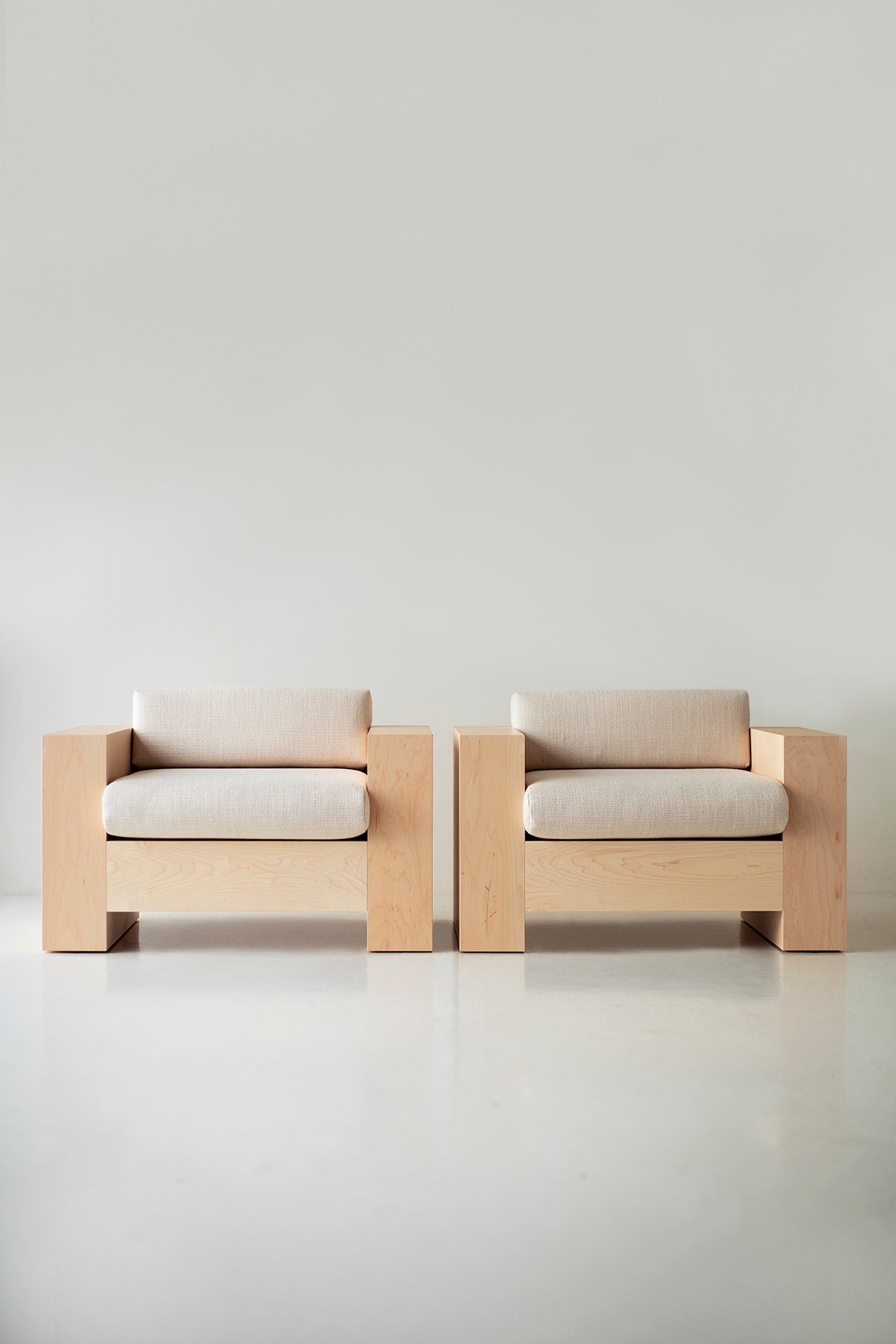 Mondo-Arm-Chair-Maple-10