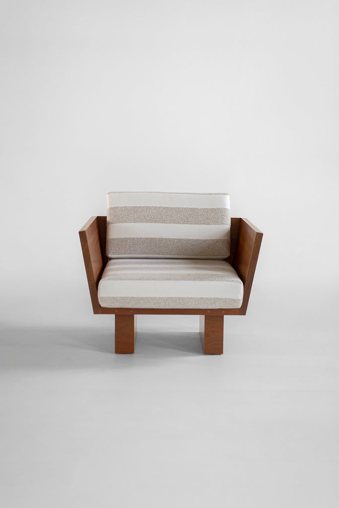 Outdoor-Lounge-Chair-Striped-Fabric-Suelo-03