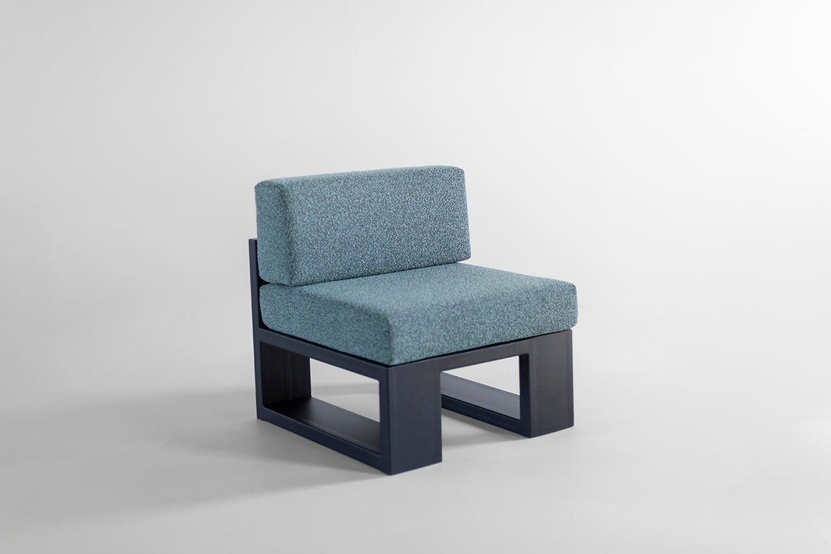 Outdoor-Metal-Maverick-Chair-03