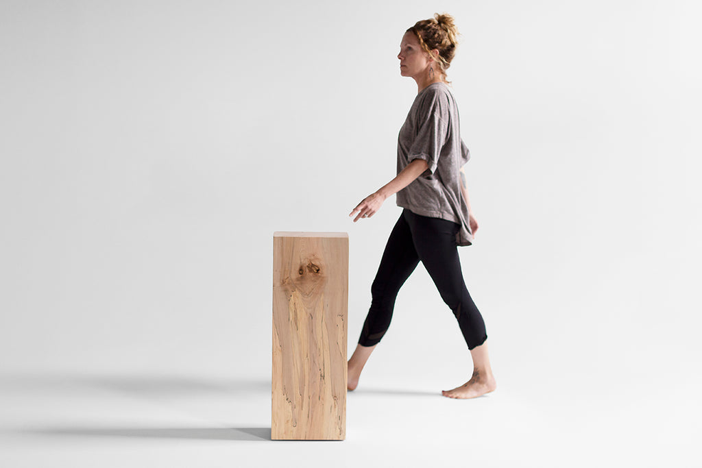 Rectangular-Natural-Wood-Pedestals-03