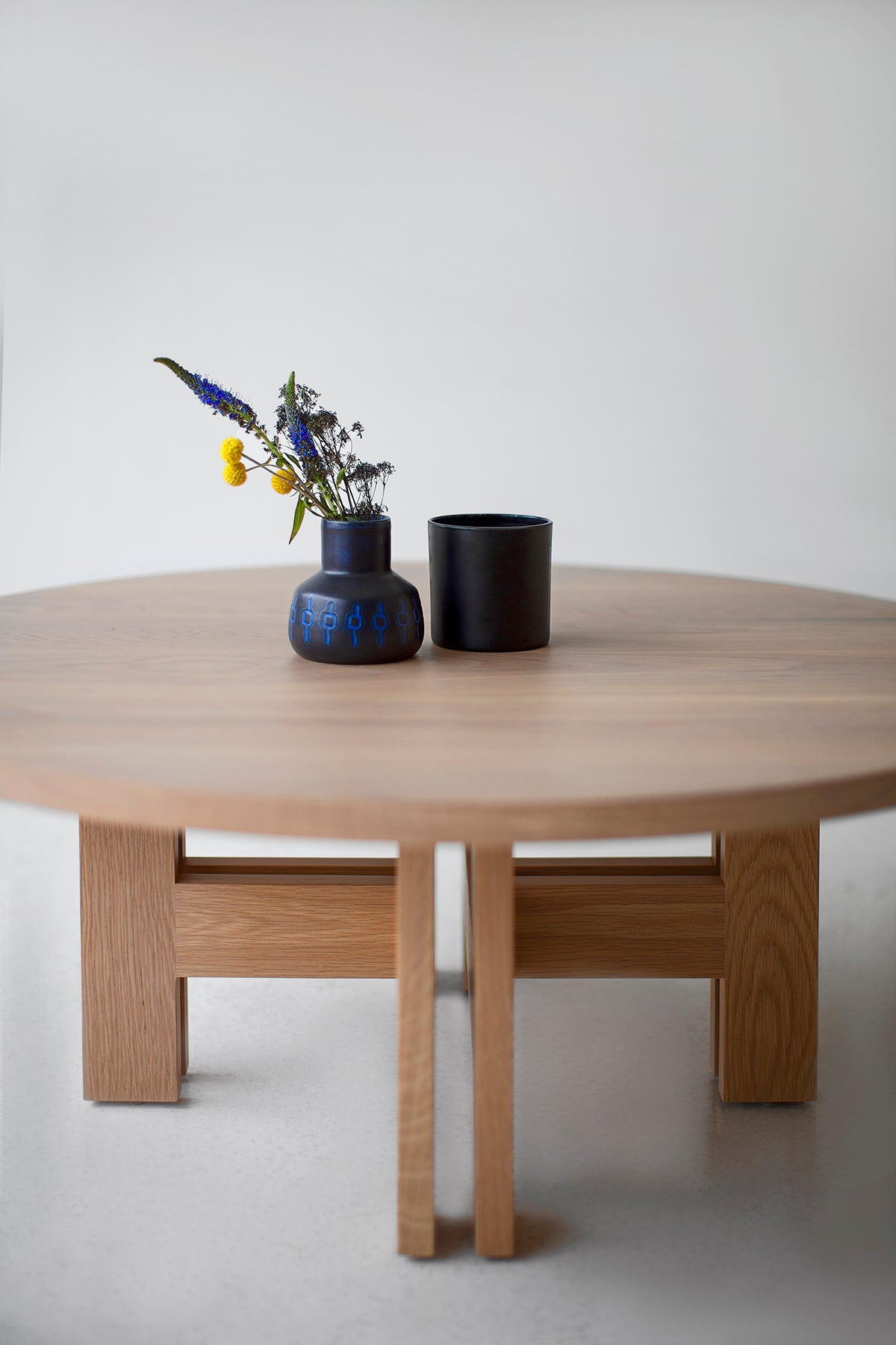 Round-Coffee-Table-Genesis-Bleached-White-Oak-09