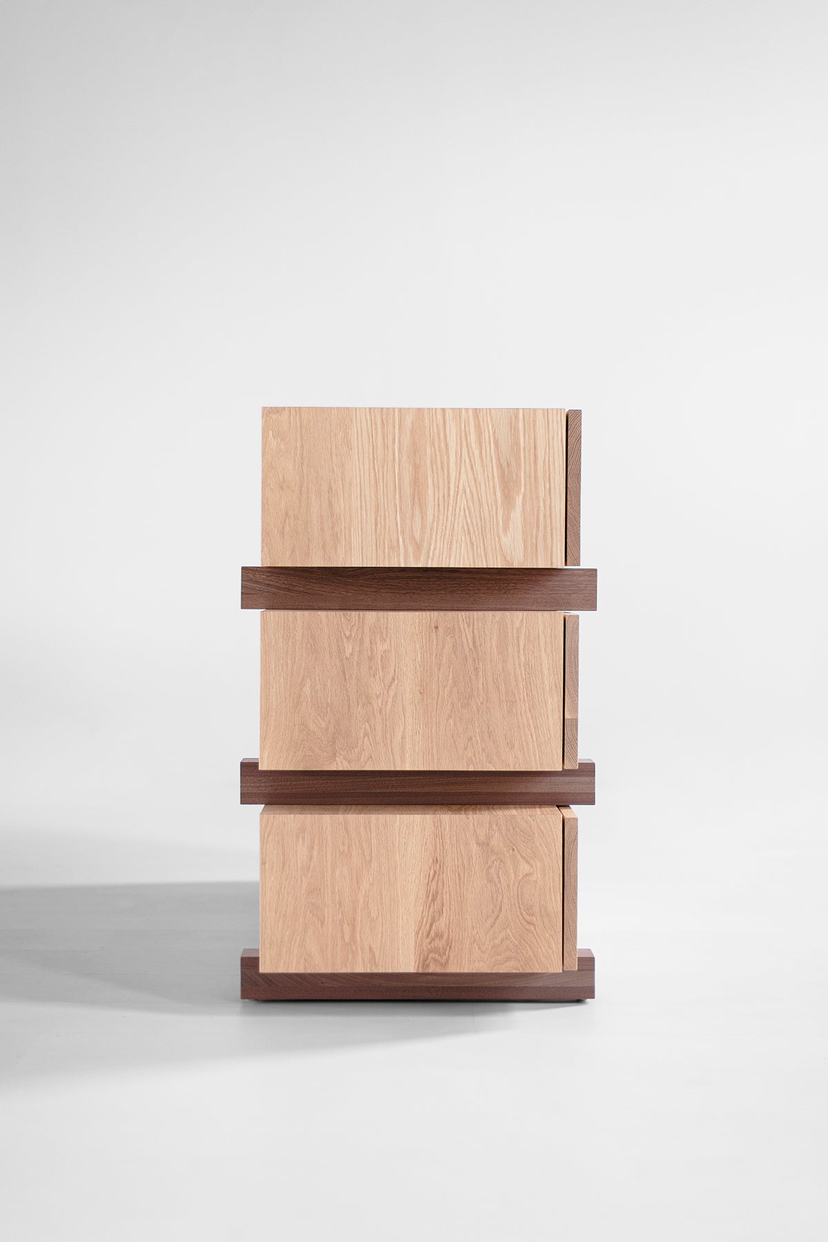 Santa-Fe-Small-Dresser-White-Oak-08