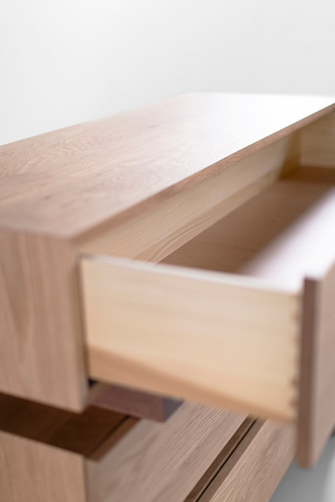 Santa-Fe-Small-Dresser-White-Oak-09