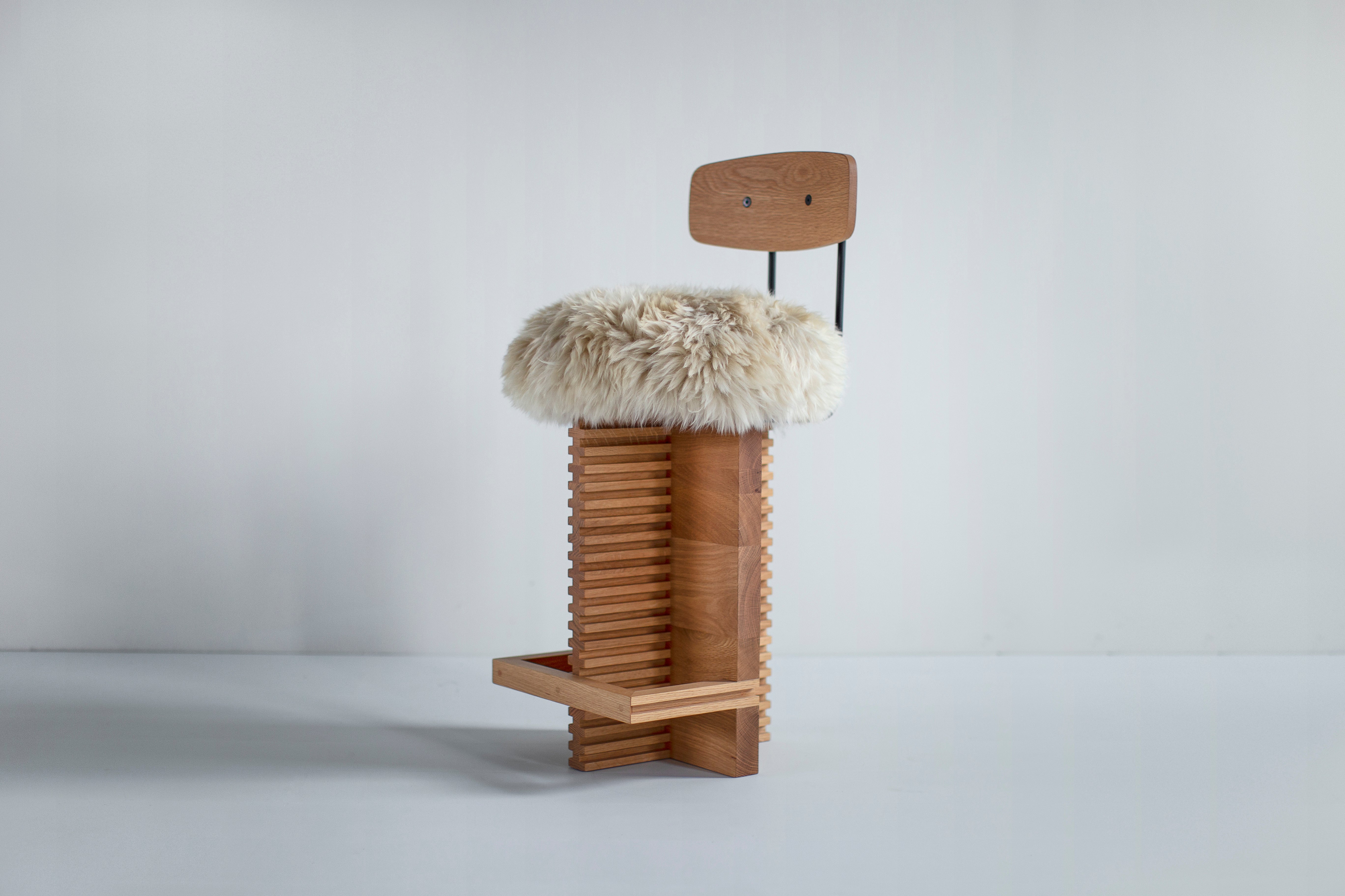 Sheepskin Counter Stool Backrest Cicely, image 5