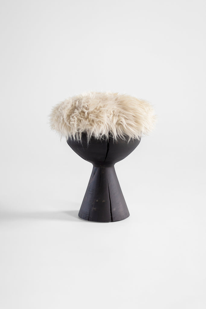 Small-Boca-Stool-Sheepskin-Aged-Finish-10
