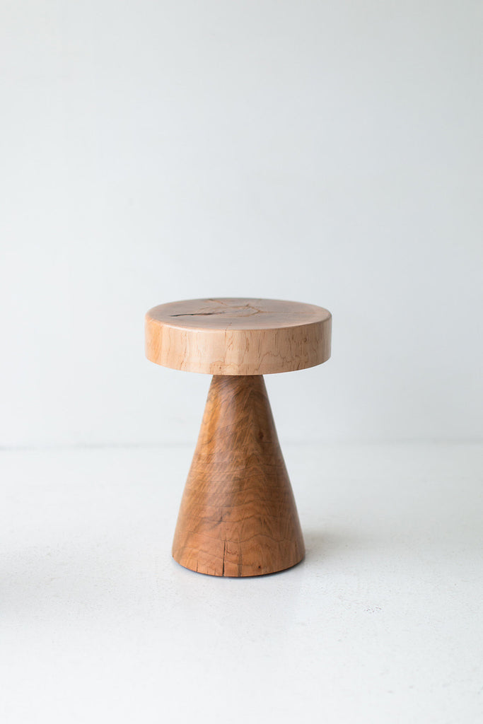 Solid-Wood-Stool-Boca-Dos-04