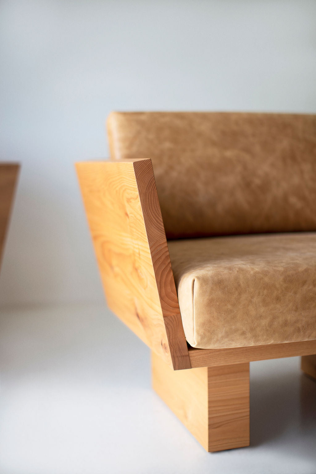 Suelo Arm Chair Leather, Image 02