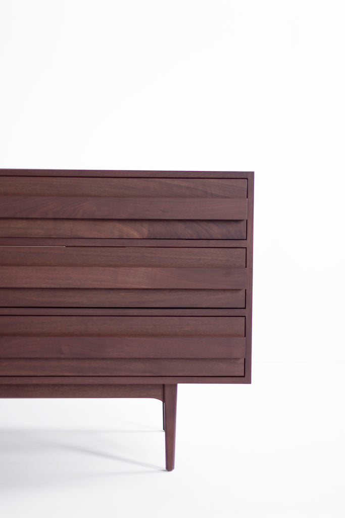 Walnut-6-Drawer-Vanity-06